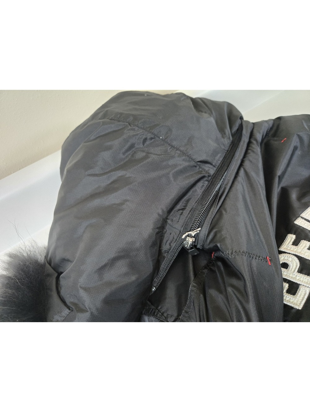 Vintage Pepe Jeans Down Y2K Puffer Jacket Womens Size Medium - Picture 5 of 9